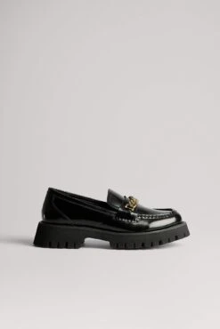 Chunky Chain Detailed Loafers