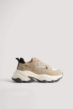 Chunky Contrast Detail Trainers