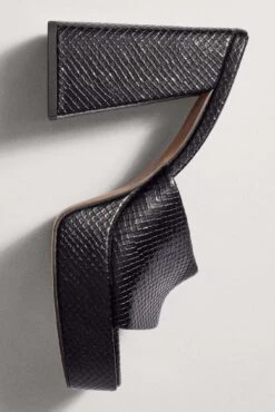 Chunky Plateau Mules -Na-Kd nakd chunky plateau mules 1055 001374 0370 0482 1