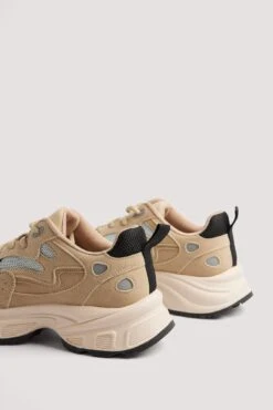 Contrast Detail Trainers -Na-Kd nakd contrast detail trainers 1055 001402 0005 4605