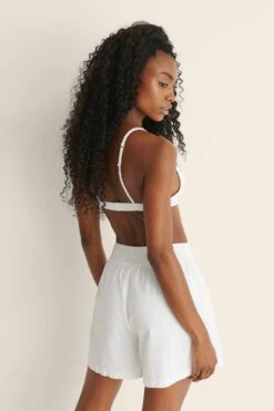 Cotton Anglaise Triangle Top -Na-Kd nakd cotton anglaise triangle top 1013 000863 0001 02b