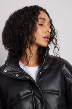 NA-KD Cropped Padded Pu Jacket -Na-Kd nakd cropped padded pu jacket 1100 006943 0002 0737