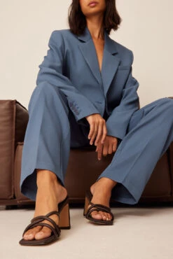 Crossed Front Strap Sandals -Na-Kd nakd crossed front strap sandals 1773 000015 0017 1035