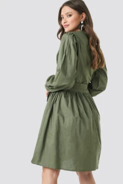 Cup Detail Tie Waist Dress -Na-Kd nakd cup detail tie waist dress green 1018 001824 0759 02k r1