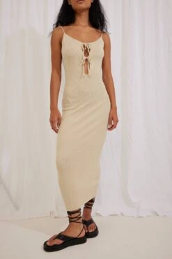 Cut Out Detail Knitted Midi Dress -Na-Kd nakd cut out detail knitted midi dress 1767 000038 0005 02