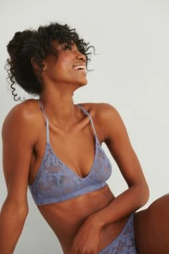 Cute Wireless Cup Shape Lace Bralette