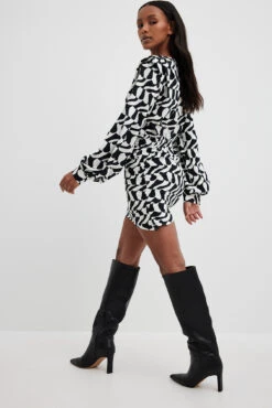 Detailed Shoulder Pads Mini Dress -Na-Kd nakd detailed shoulder pads mini dress 1017 002162 9792 4643