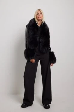 Faux Fur Detailed Cropped Jacket -Na-Kd nakd faux fur detail cropped jacket 1018 009817 0002 0815