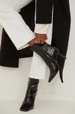 Fitted Stiletto Boots -Na-Kd nakd fitted stiletto boots 1055 001098 0002 01l