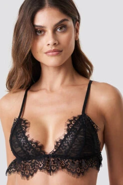Flounce Lace Triangle Bra -Na-Kd nakd flounce lace triangle bra 1013 000298 0002 03b