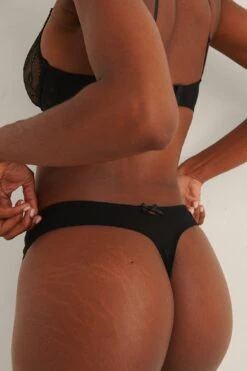 Flower Lace Thong -Na-Kd nakd flower lace thong 1013 001037 0002 02i