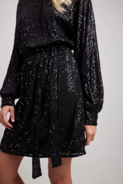 Flowy Belted Sequin Dress -Na-Kd nakd flowy belted sequin dress 1017 002000 0002 0672