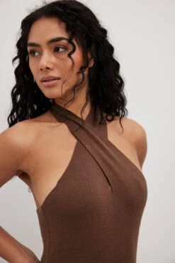 NA-KD Front Cross Knitted Dress -Na-Kd nakd front cross knitted dress 1100 006287 0017 24013