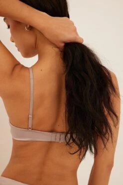 Gathered Cup Satin Bra -Na-Kd nakd gathered cup satin bra 1013 001091 0005 02 1