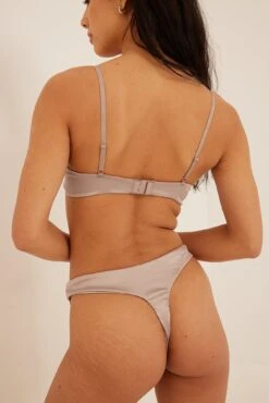 Gathered Cup Satin Bra -Na-Kd nakd gathered cup satin bra 1013 001091 0005 04 1