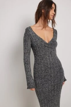 NA-KD Glitter Knitted V-neck Maxi Dress -Na-Kd nakd glitter knitted v neck maxi dress 1100 006872 0002 4344