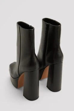High Heel Plateau Boots -Na-Kd nakd high heel plateau boots 1055 001264 0002 234