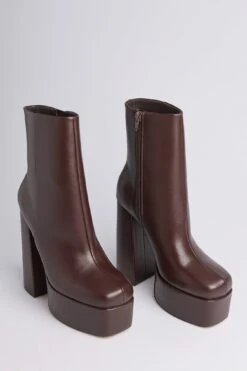 High Heel Plateau Boots -Na-Kd nakd high heel plateau boots 1055 001264 0017 3