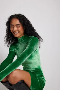 High Neck Velvet Mini Dress 16 High Neck Velvet Mini Dress -Na-Kd nakd high neck velvet mini dress 1017 002116 0010 2885