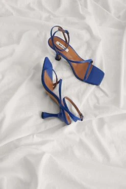 Hourglass Heels -Na-Kd nakd hourglass heels 1055 000958 0003 01l 1