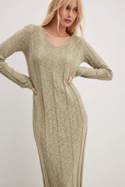 NA-KD Knitted Wide Rib Midi Dress -Na-Kd nakd knitted wide rib midi dress 1100 007006 8909 16197 1