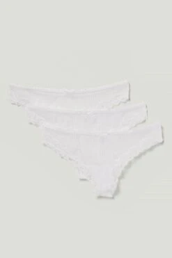 Lace Basic Thong 3-pack 20 Lace Basic Thong 3-pack -Na-Kd nakd lace basic thong 3 pack 1013 000686 0001 01m 1