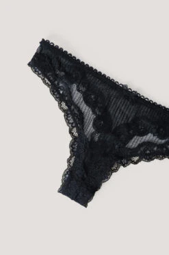 Lace Basic Thong 3-pack 19 Lace Basic Thong 3-pack -Na-Kd nakd lace basic thong 3 pack 1013 000686 0002 02m