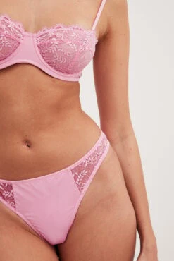 Lace Side Micro Thong -Na-Kd nakd lace side micro thong 1013 001250 0405 1016