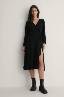 NA-KD Long Sleeve Kimono Dress