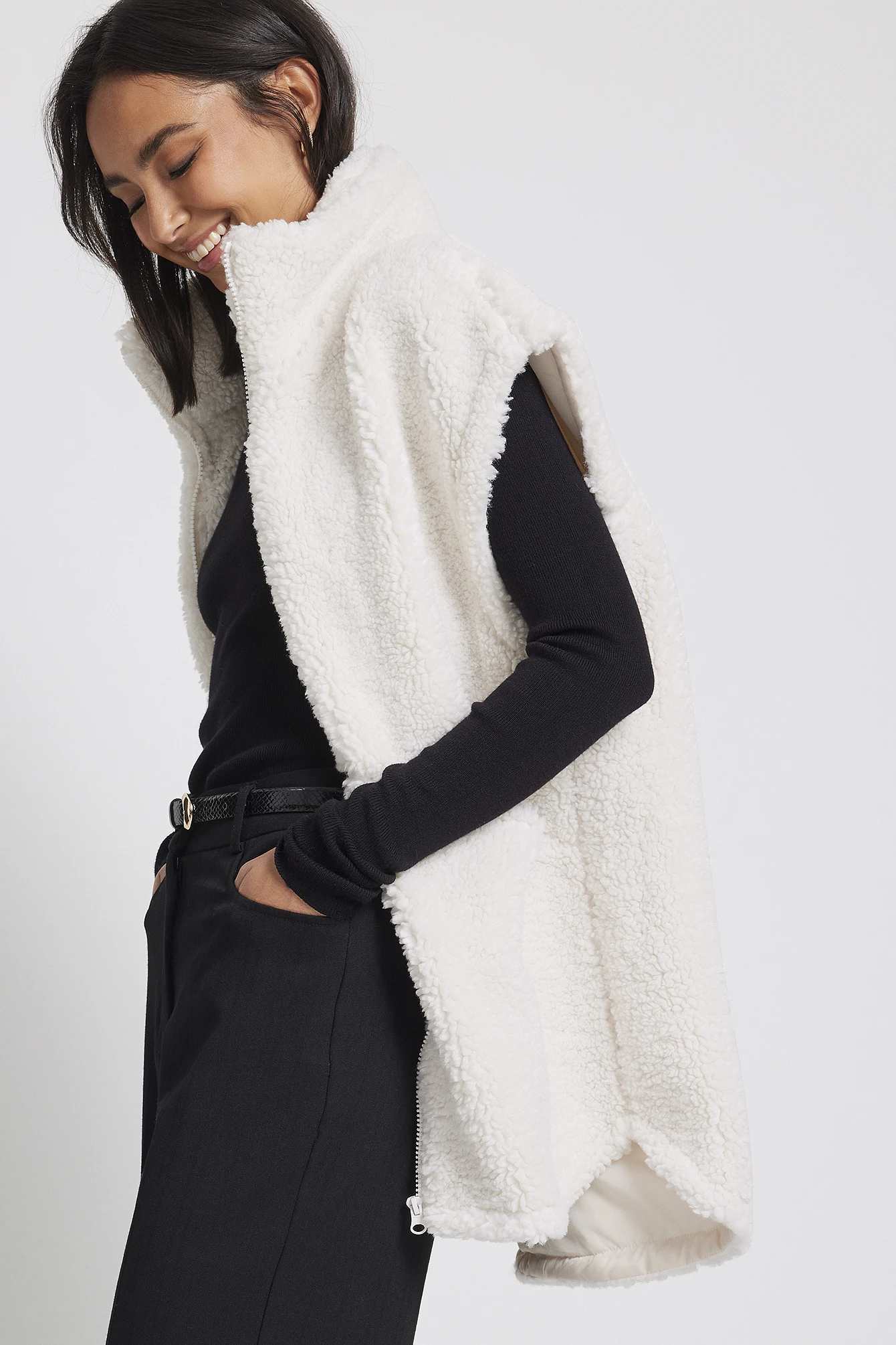 NA-KD Long Zipped Teddy Vest 3 NA-KD Long Zipped Teddy Vest