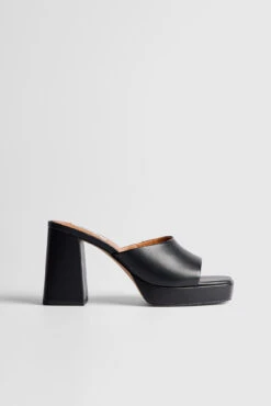 Low Platform Mules