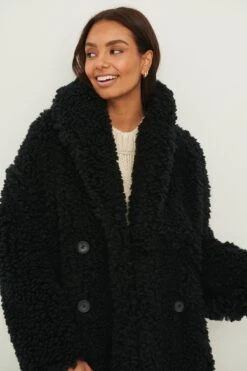 Fluffy Oversized Belted Coat -Na-Kd nakd luffy oversized belted coat 1100 005555 000272504 2