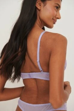 Classic Unlined Lace Wire Bra -Na-Kd nakd nakd classic unlined lace wire bra 1013 000861 0113 02b 1