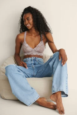 Racer Back Soft Lace Top -Na-Kd nakd nakd racer back soft lace top 1013 000865 1820 03c