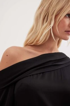 One Shoulder Mini Dress -Na-Kd nakd one shoulder mini dress 1017 002161 0002 15584