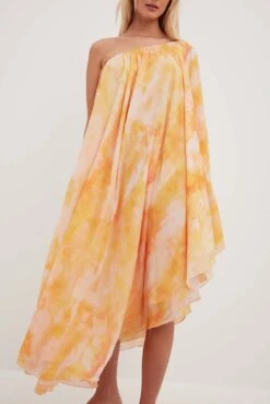 One Sleeve Chiffon Slanted Midi Dress -Na-Kd nakd one sleeve chiffon slanted midi dress 1014 001445 7947 4357