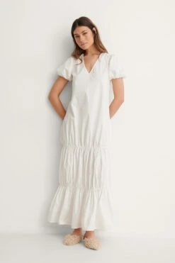 Open Back V-neck Maxi Dress -Na-Kd nakd open back v neck maxi dress 1018 007150 0001 01c