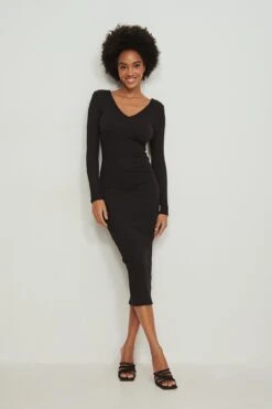 V-Neck Rib Long Sleeved Midi Dress -Na-Kd nakd organic v neck rib long sleeved midi dress 1044 000241 0002 02c 1