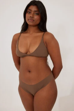 Overlap Triangle Micro Top -Na-Kd nakd overlap triangle micro top 1013 000883 5499 01