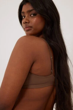 Overlap Triangle Micro Top -Na-Kd nakd overlap triangle micro top 1013 000883 5499 04