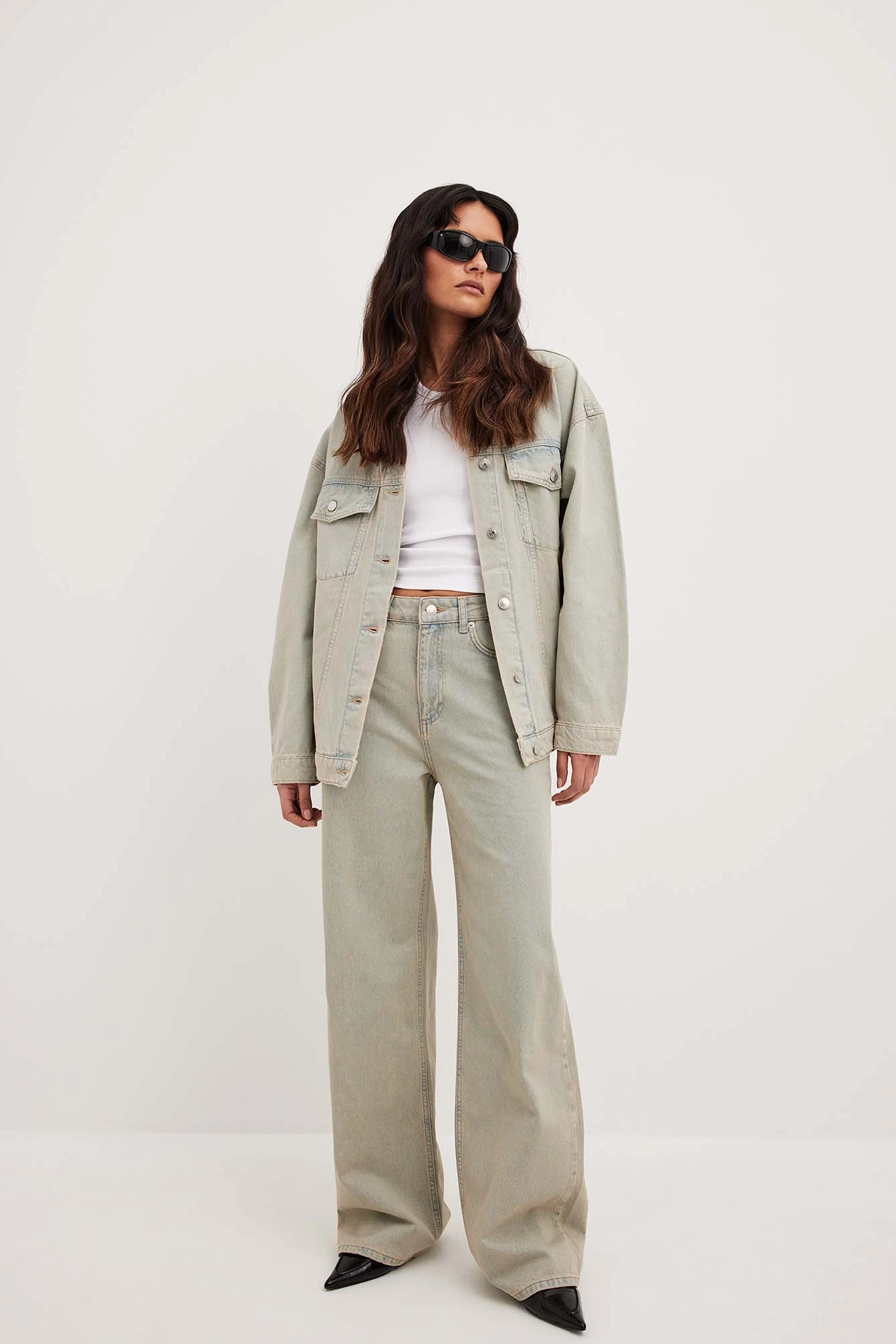 NA-KD Oversized Classic Denim Jacket 18 NA-KD Oversized Classic Denim Jacket - Image 16