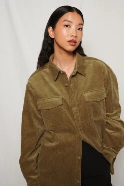 NA-KD Oversized Corduroy Shirt -Na-Kd nakd oversized corduroy shirt 1100 005155 0052 01g