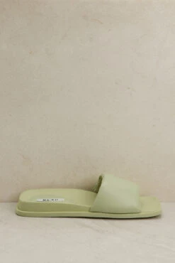 Padded Squared Slippers -Na-Kd nakd padded squared slippers 1055 001123 9665 2694