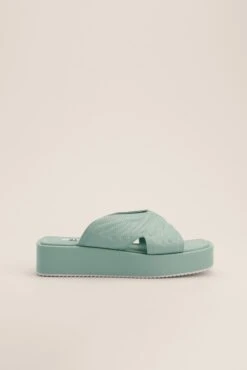 Plateau Butterfly Sandals