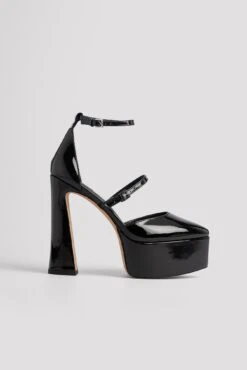 Pointy Plateau Heels -Na-Kd nakd pointy plateau heels 1055 001363 0002 7542