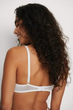 Qute Bow Detail Bra -Na-Kd nakd qute bow detail bra 1013 001032 0001 02b r11 1