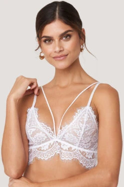 Raw Edge Double Strap Bra -Na-Kd nakd raw edge double strap bra 1013 000023 0001 03a 1