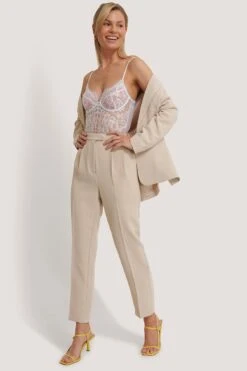 Raw Edge Lace Cup V-String Bodysuit 12 Raw Edge Lace Cup V-String Bodysuit -Na-Kd nakd raw edge lace cup v string bodysuit 1013 000641 0001 05c