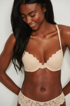 Lace Padded Cup Bra 30 Lace Padded Cup Bra -Na-Kd nakd recycled lace padded cup bra 1013 000996 0719 04a 1