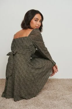 Recycled Long Sleeve Ruched Detail Dress -Na-Kd nakd recycled long sleeve ruched detail dress 1659 000124 8209 01g